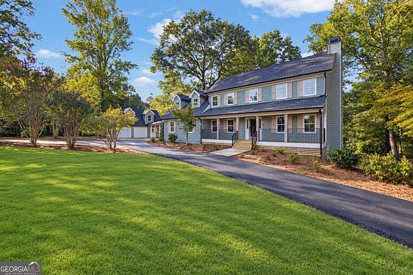 13.7 Acres of Land with Home for Sale in Fayetteville, Georgia