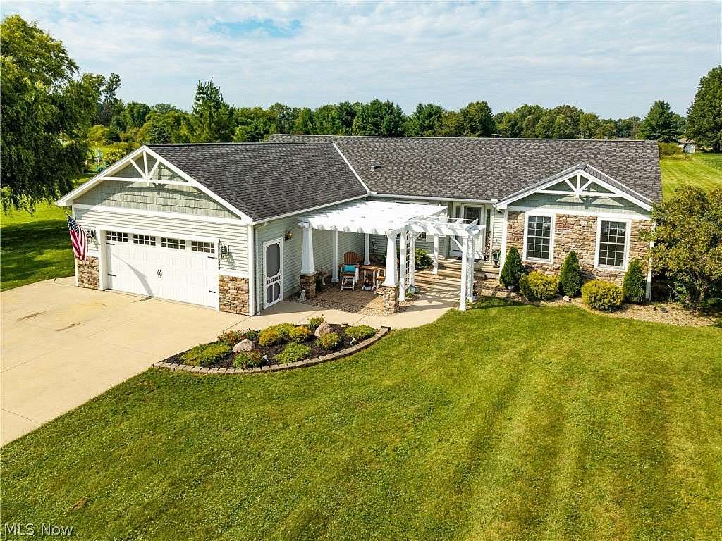 2.52 Acres of Land with Home for Sale in Oberlin, Ohio