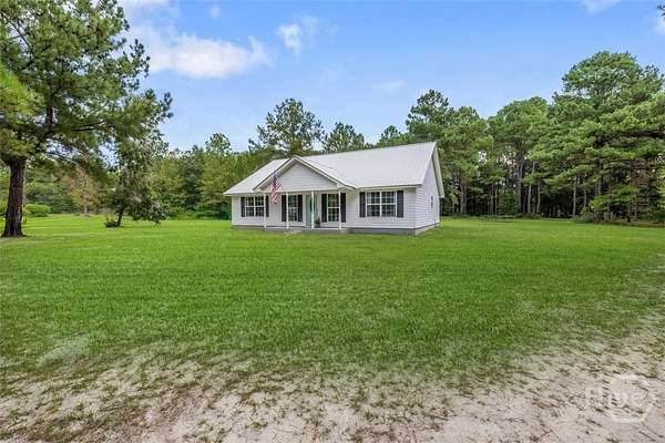 4 Acres of Land with Home for Sale in Newington, Georgia