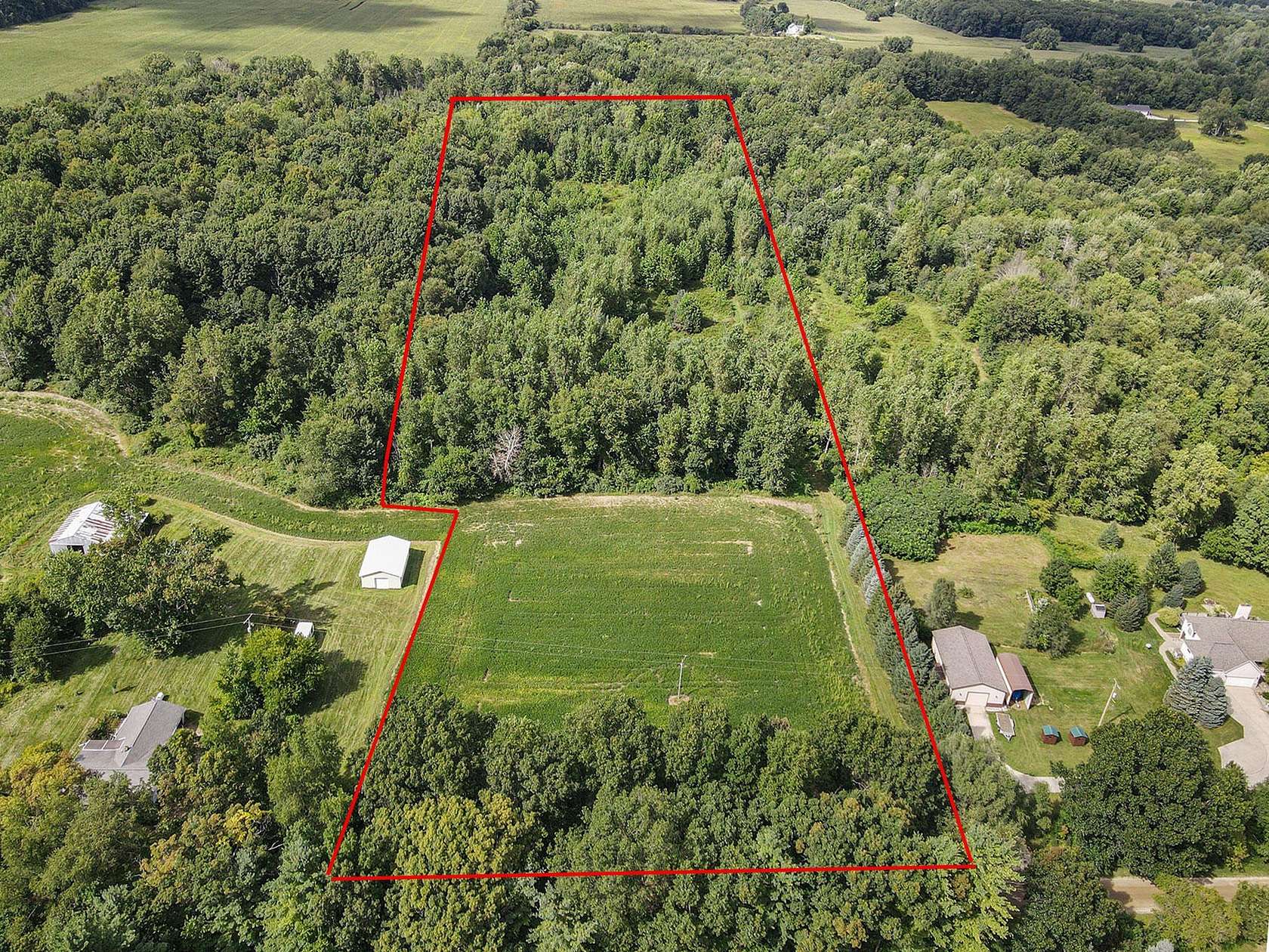 10.1 Acres of Agricultural Land for Sale in Fowlerville, Michigan