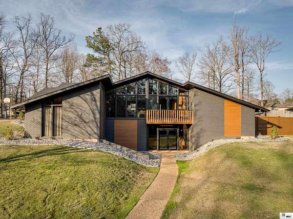 1.54 Acres of Land with Home for Sale in West Monroe, Louisiana