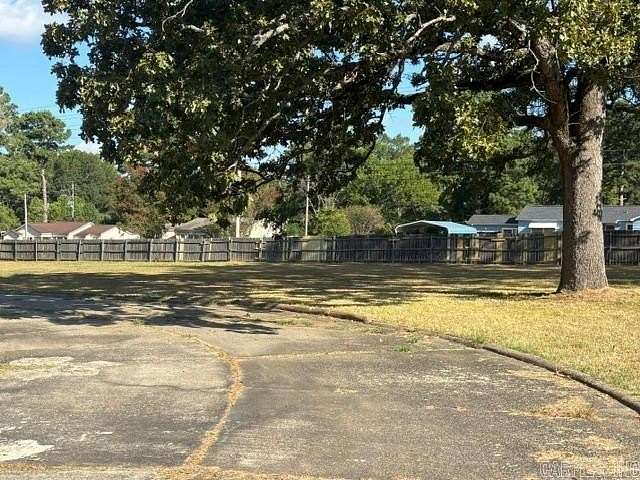 0.31 Acres of Residential Land for Sale in Hope, Arkansas
