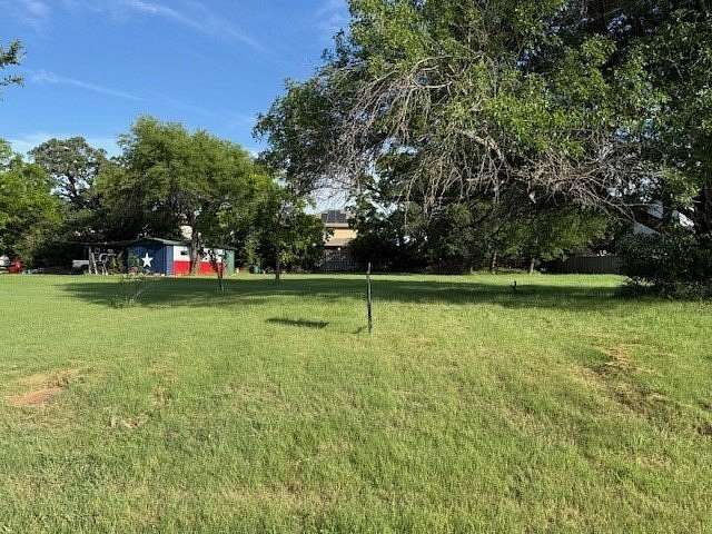 0.18 Acres of Land for Sale in McGregor, Texas