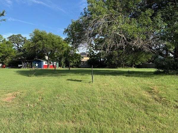 0.18 Acres of Land for Sale in McGregor, Texas