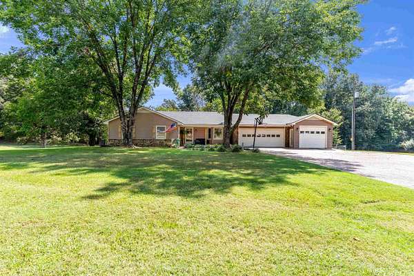 1.64 Acres of Land with Home for Sale in Somerville, Tennessee