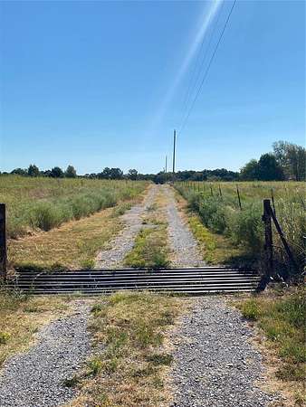 5 Acres of Residential Land for Sale in Noble, Oklahoma