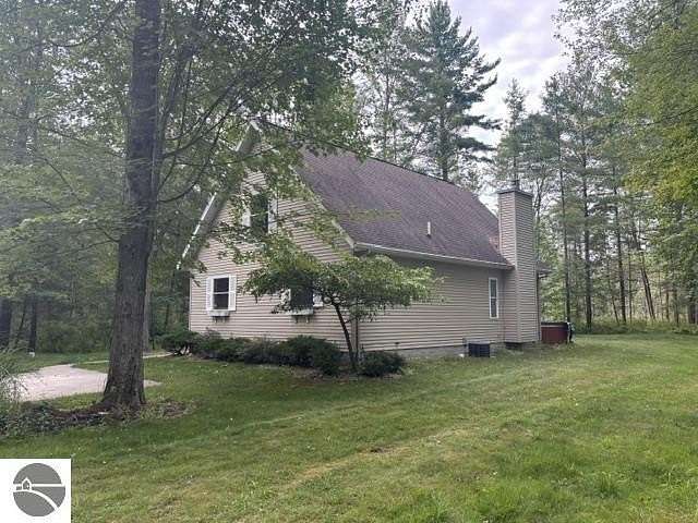 20 Acres of Recreational Land with Home for Sale in East Tawas, Michigan