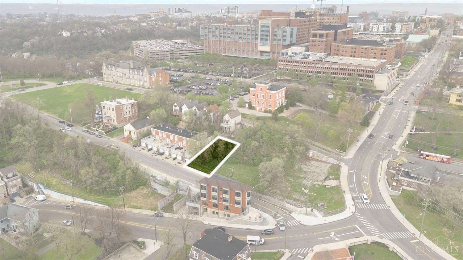 0.11 Acres of Residential Land for Sale in Cincinnati, Ohio
