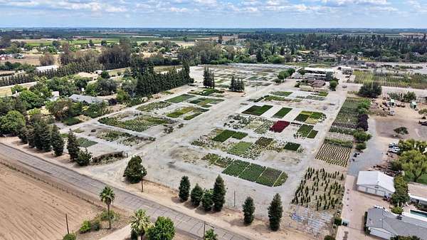 22 Acres of Land for Sale in Fresno, California