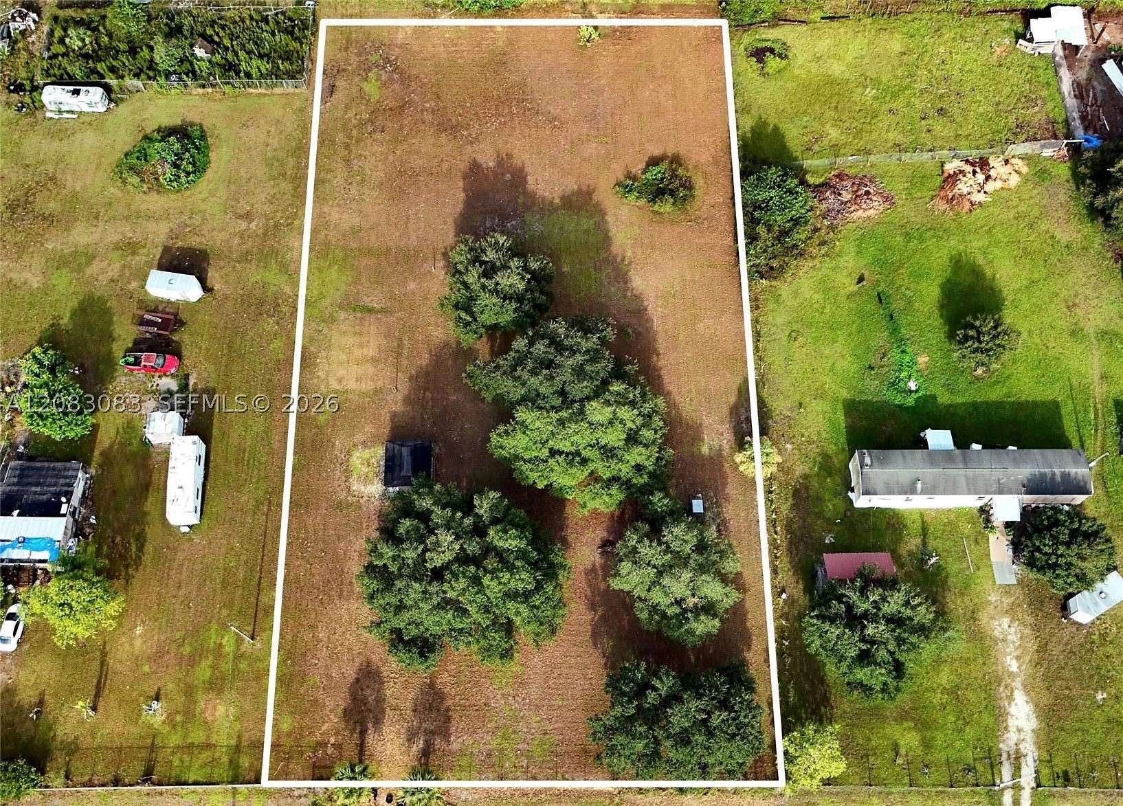 1.25 Acres of Residential Land for Sale in Clewiston, Florida