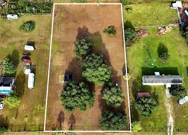 1.25 Acres of Residential Land for Sale in Clewiston, Florida
