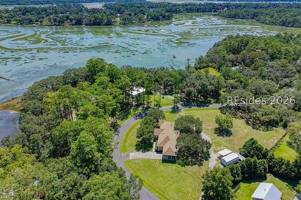 1.5 Acres of Land with Home for Sale in Beaufort, South Carolina