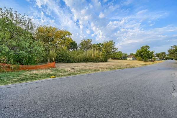0.38 Acres of Residential Land for Sale in Dallas, Texas