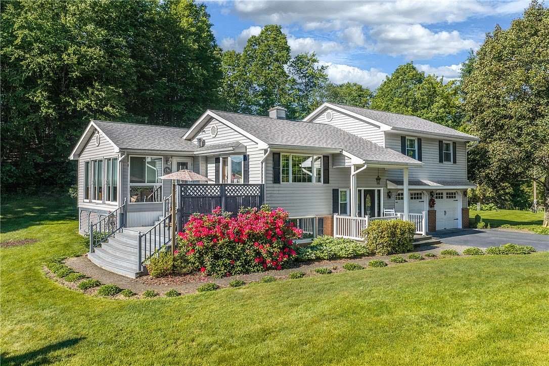 6.62 Acres of Land with Home for Sale in Davenport, New York
