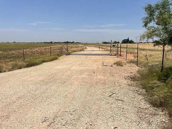 75.5 Acres of Agricultural Land for Sale in Snyder, Texas