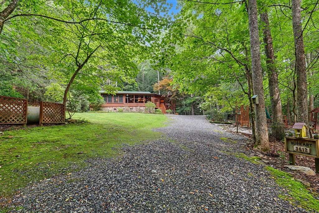 9 Acres of Land with Home for Sale in Blairsville, Georgia