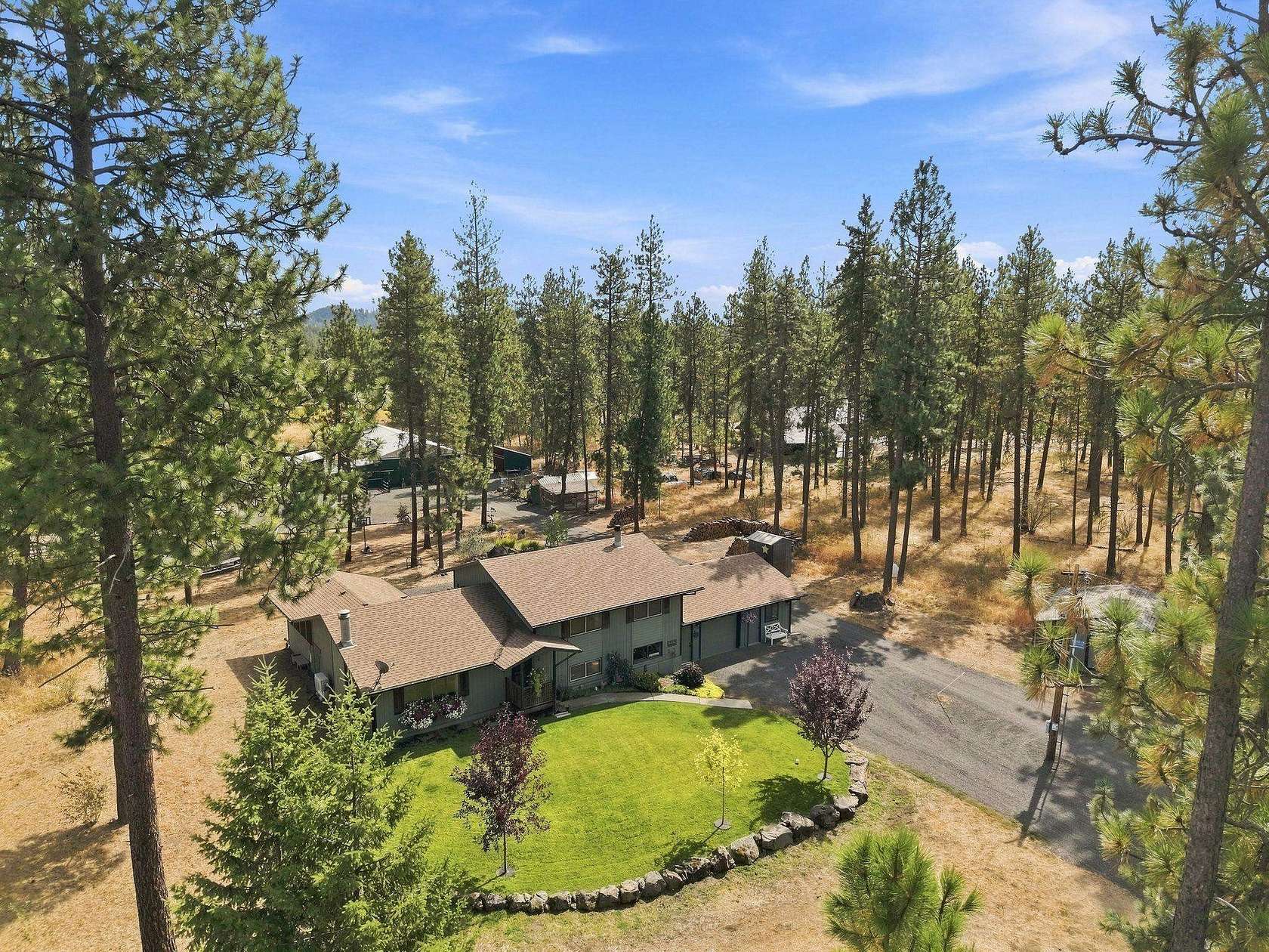 10 Acres of Land with Home for Sale in Spokane, Washington