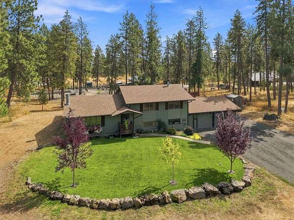 10 Acres of Land with Home for Sale in Spokane, Washington