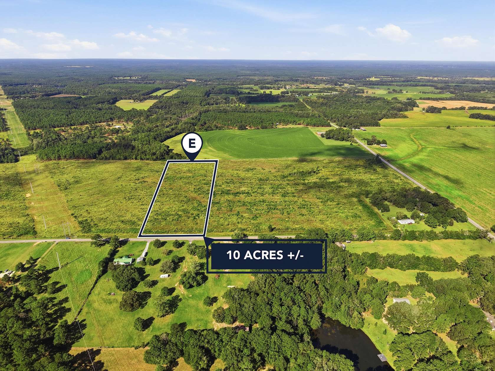 10 Acres of Residential Land for Sale in DeFuniak Springs, Florida