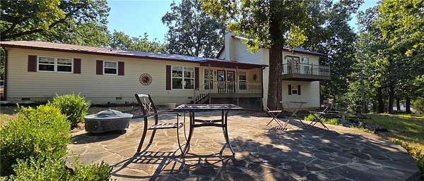 2 Acres of Land with Home for Sale in Eureka Springs, Arkansas