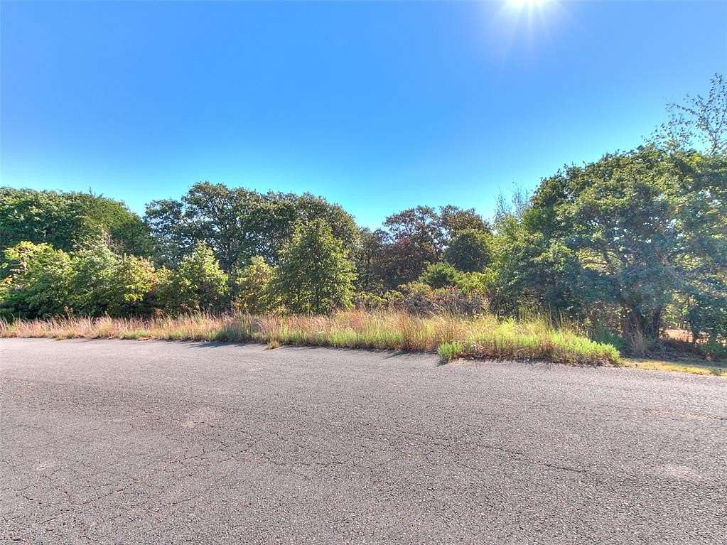 1.29 Acres of Residential Land for Sale in Newalla, Oklahoma