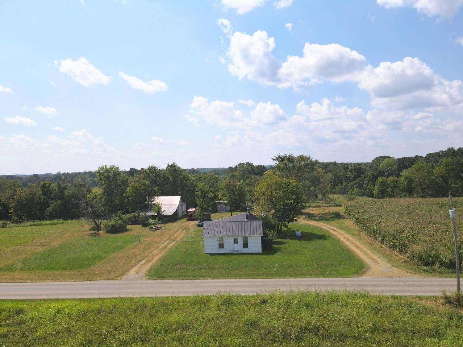 33 Acres of Land with Home for Sale in Vevay, Indiana