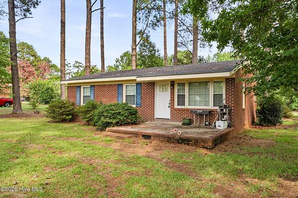 7.85 Acres of Land with Home for Sale in Roanoke Rapids, North Carolina