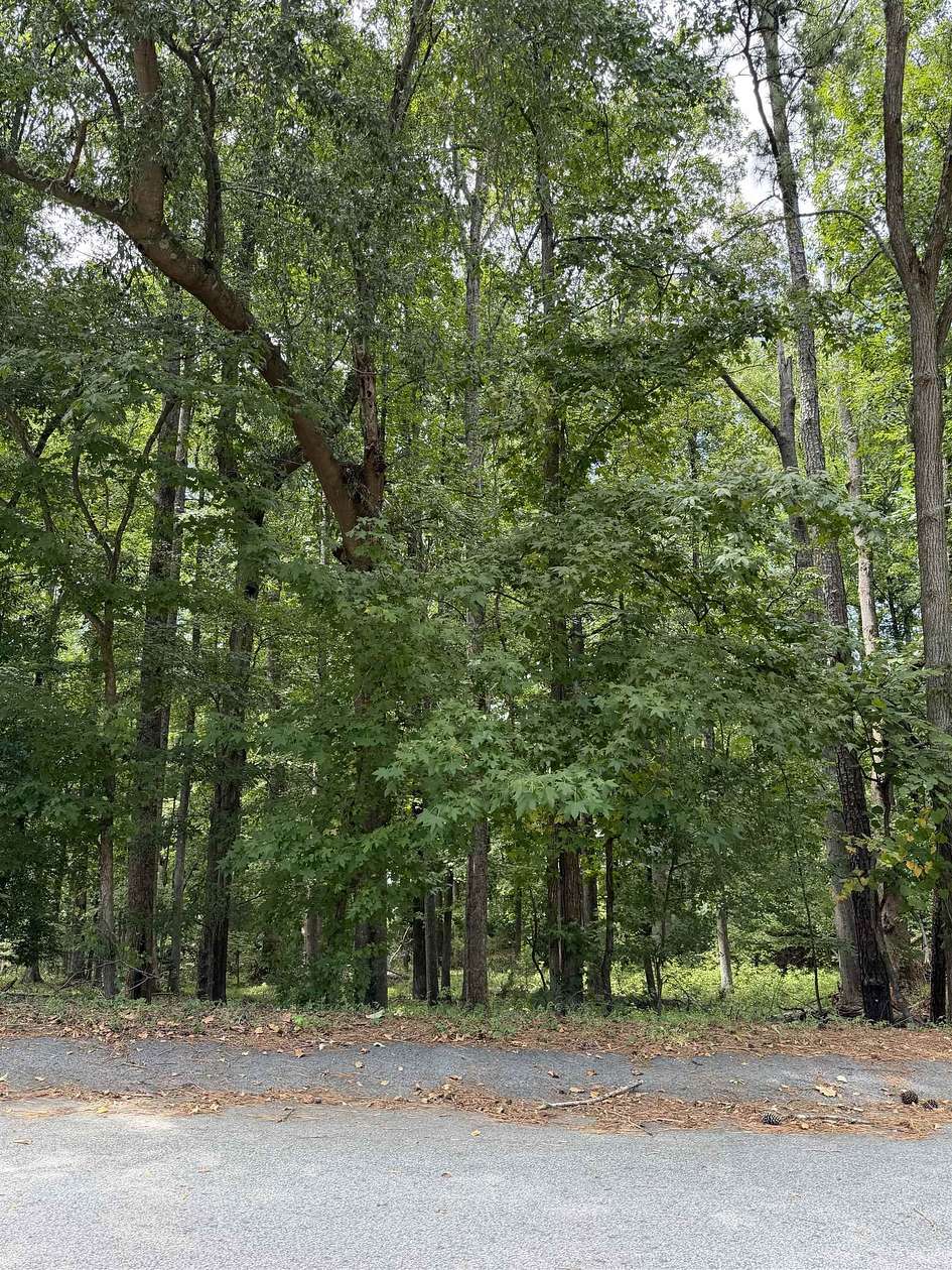 1.2 Acres of Residential Land for Sale in Woodruff, South Carolina