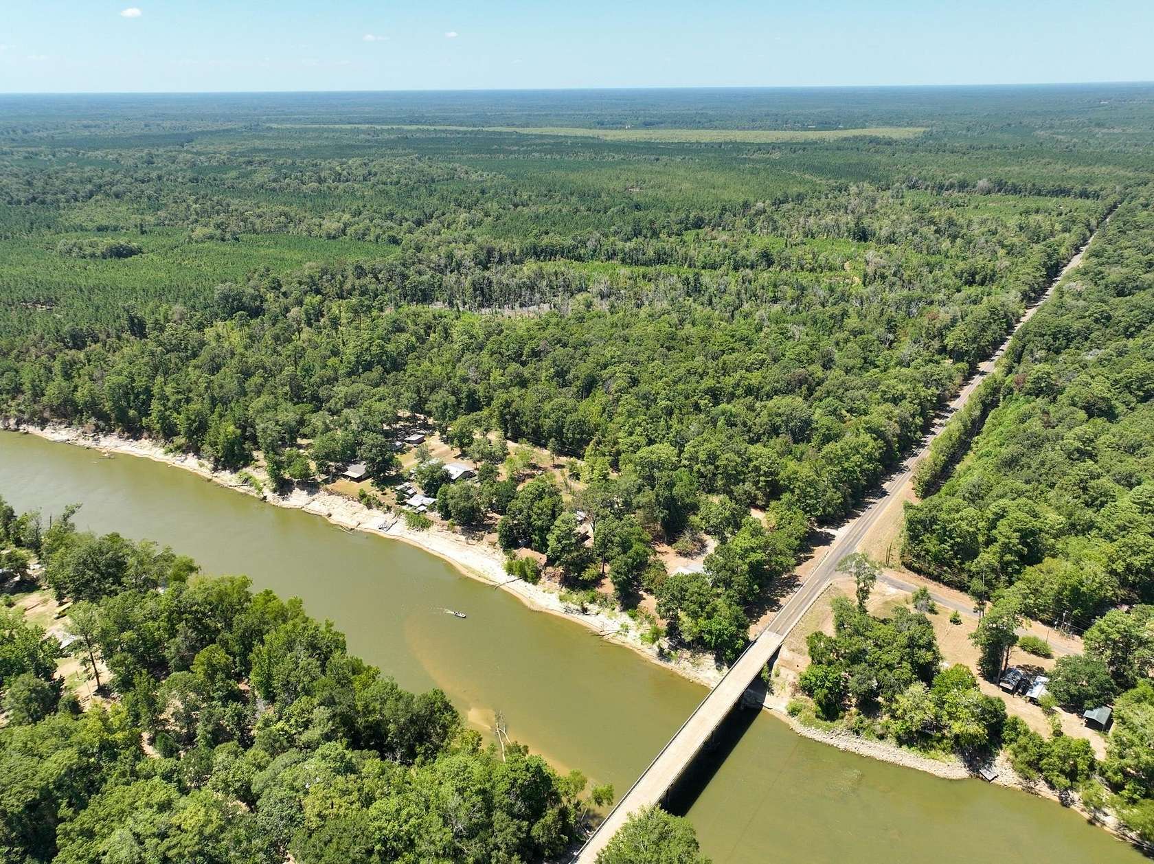 10 Acres of Recreational & Residential Land for Sale in Spurger, Texas