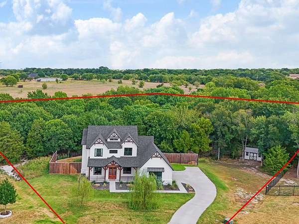 2 Acres of Land with Home for Sale in Waxahachie, Texas