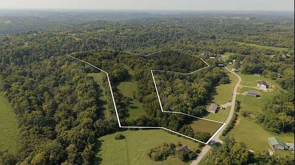 26.8 Acres of Recreational & Residential Land for Sale in Nicholasville, Kentucky