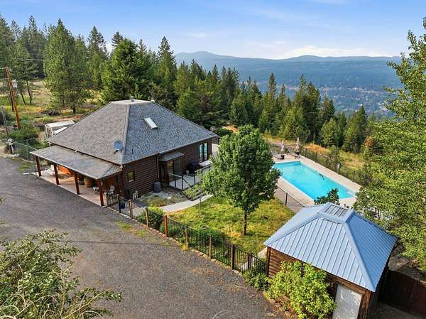 23 Acres of Agricultural Land with Home for Sale in Nine Mile Falls, Washington