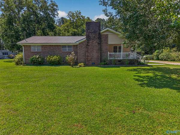 2.2 Acres of Land with Home for Sale in Gadsden, Alabama