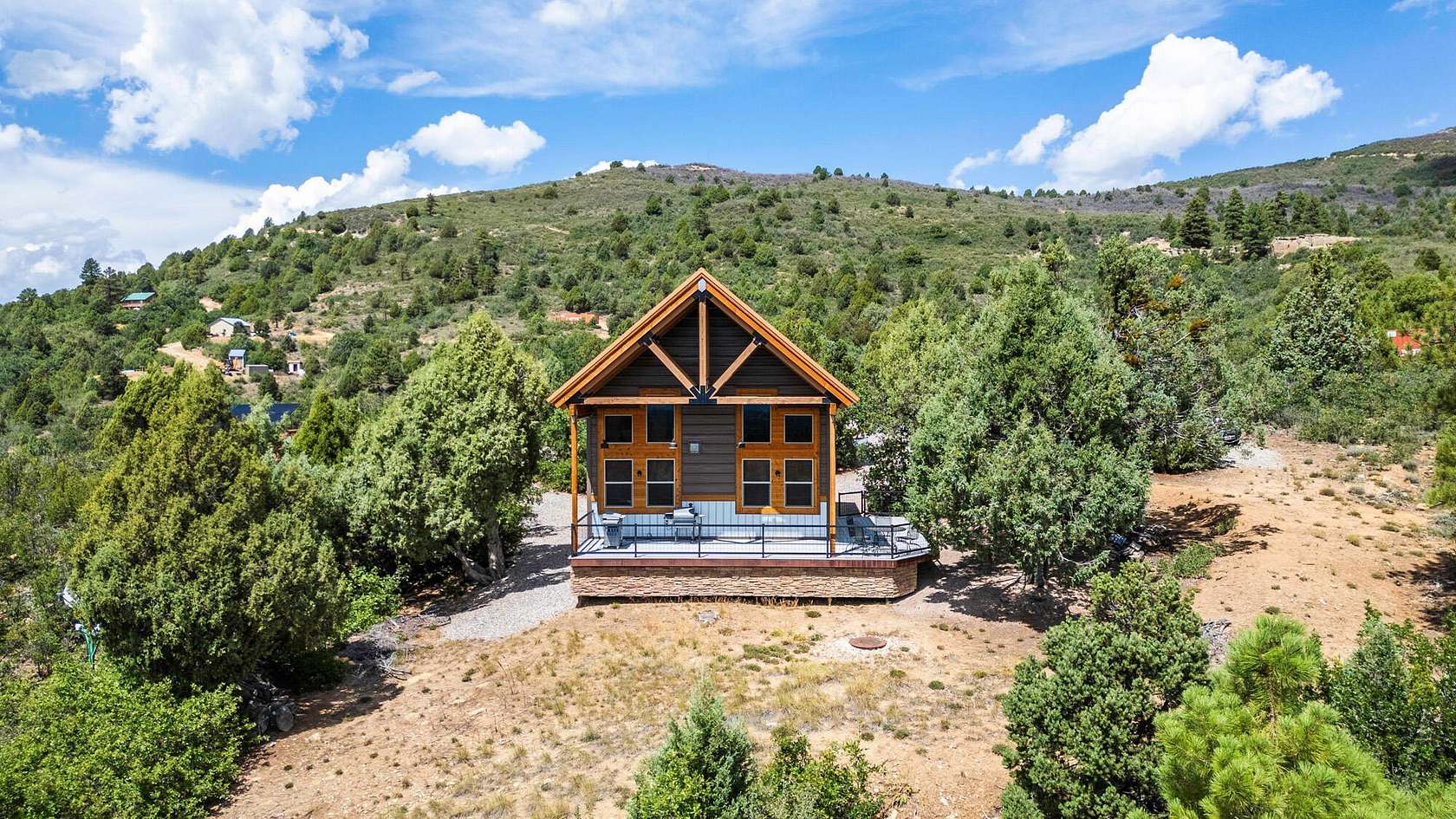 5 Acres of Land with Home for Sale in Virgin, Utah