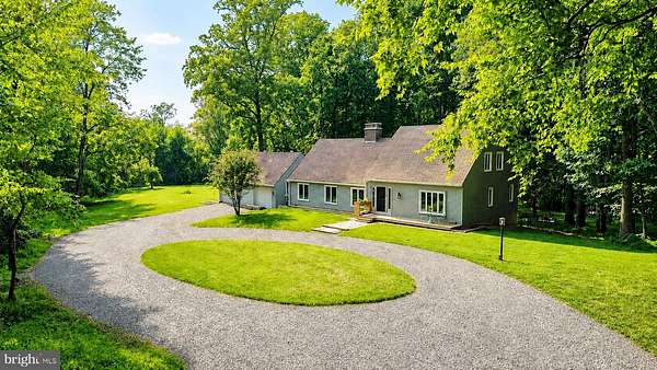 8.27 Acres of Land with Home for Sale in Leesburg, Virginia
