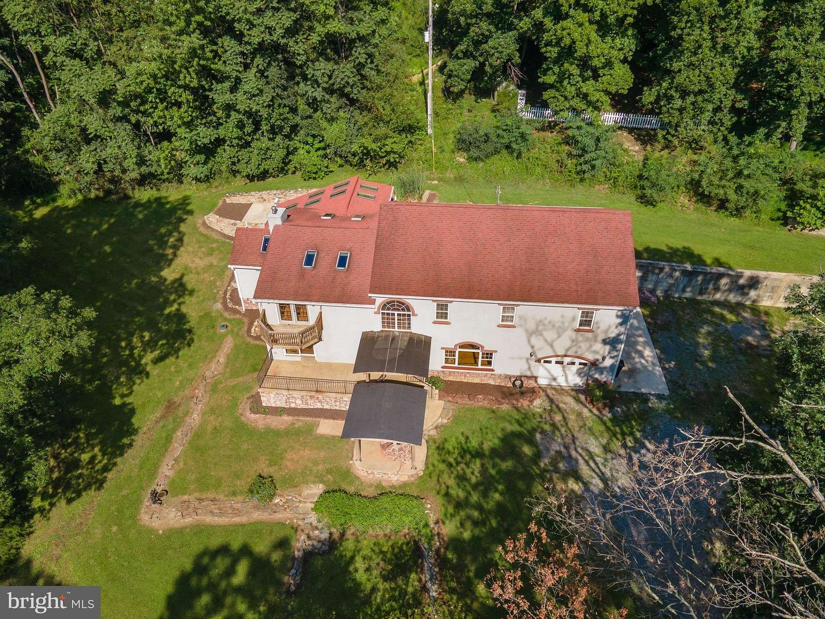 3.13 Acres of Land with Home for Sale in Sharpsburg, Maryland