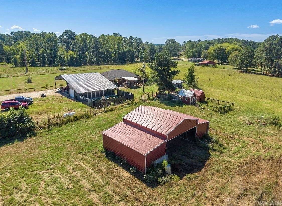 16 Acres of Land with Home for Sale in Donaldson, Arkansas