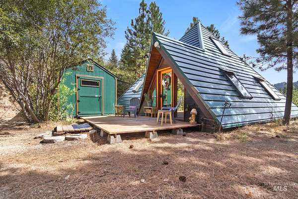 10.9 Acres of Land with Home for Sale in Boise, Idaho