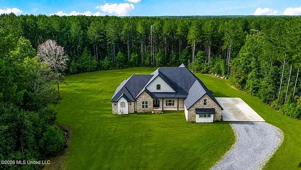10 Acres of Land with Home for Sale in Gulfport, Mississippi