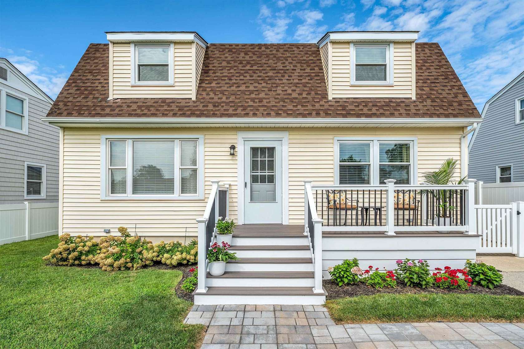 14.6 Acres of Land with Home for Sale in Villas, New Jersey