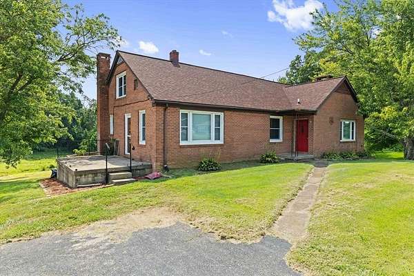 2.28 Acres of Land with Home for Sale in Hawesville, Kentucky
