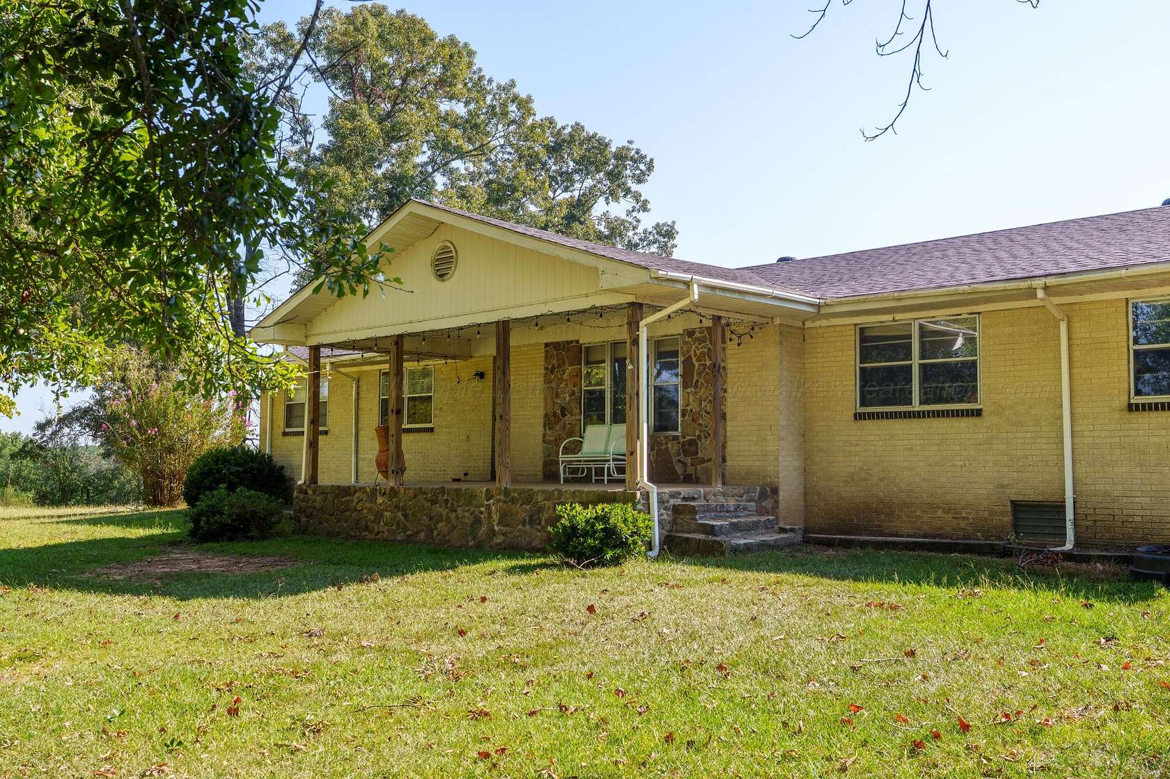 6.6 Acres of Land with Home for Sale in Winfield, Alabama