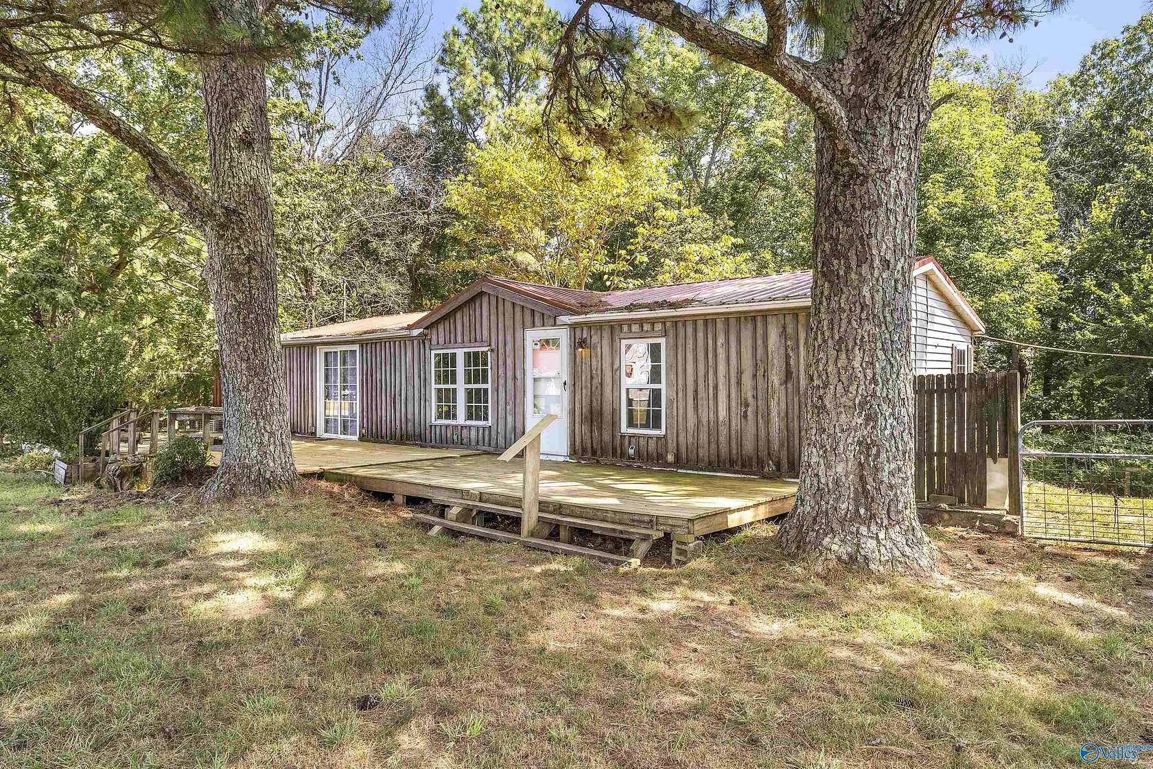 1.67 Acres of Land with Home for Sale in Grant, Alabama