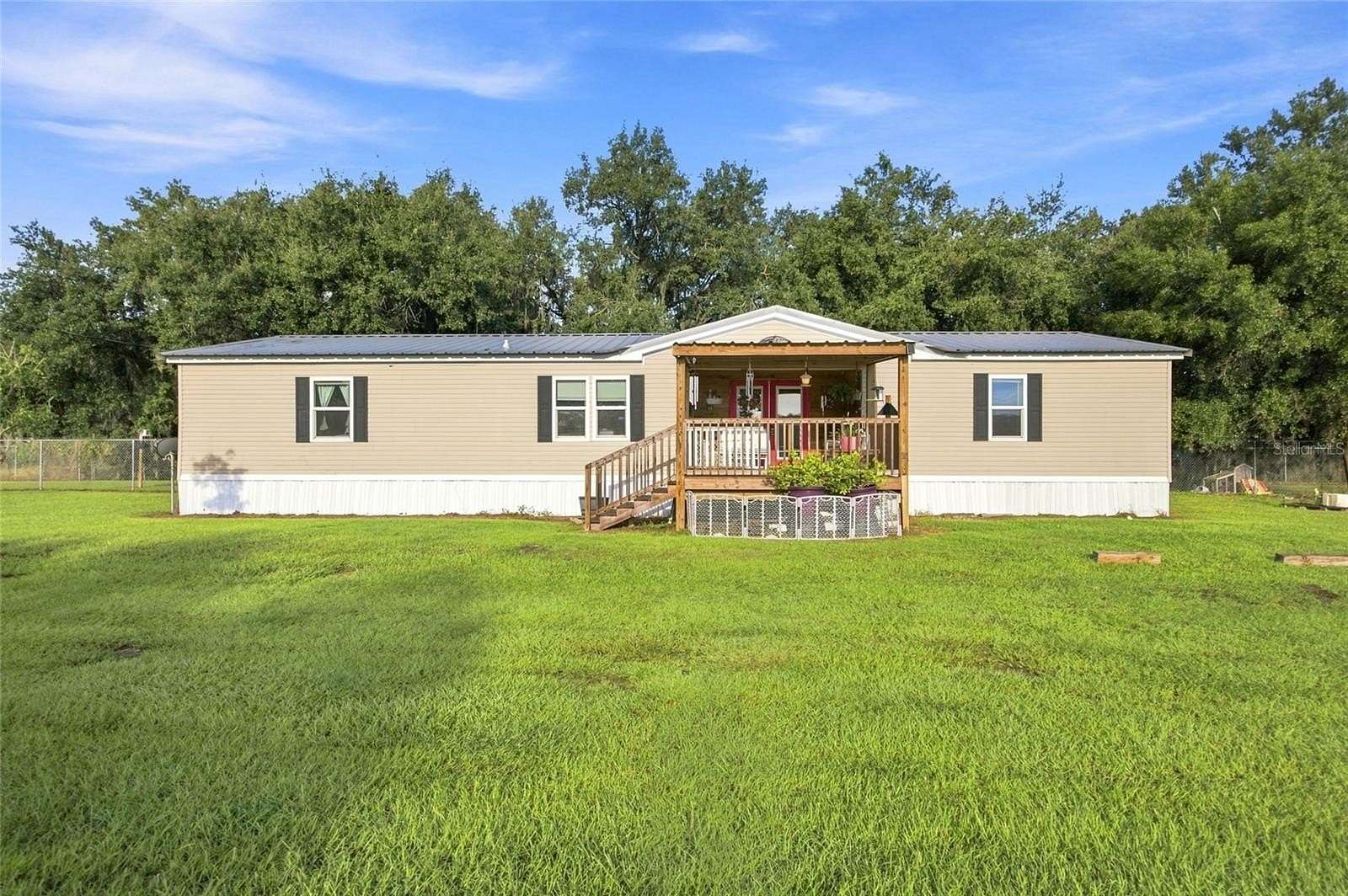 3 Acres of Land with Home for Sale in Lithia, Florida