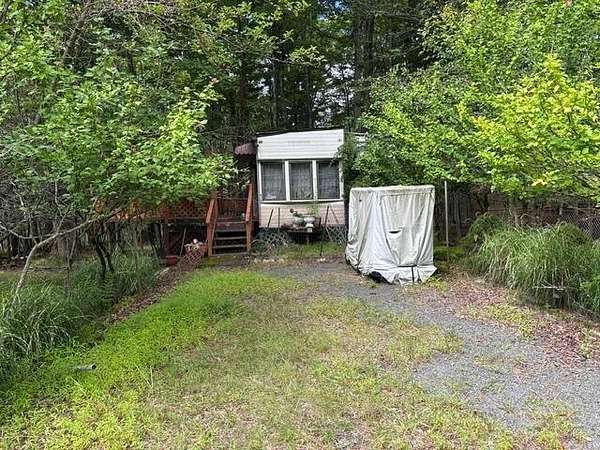 0.14 Acres of Residential Land for Sale in Gouldsboro, Pennsylvania