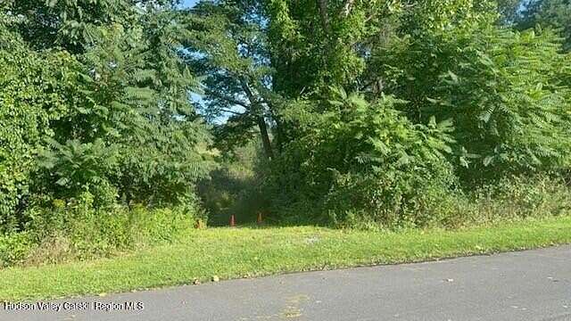 3.73 Acres of Land for Sale in Rhinebeck, New York