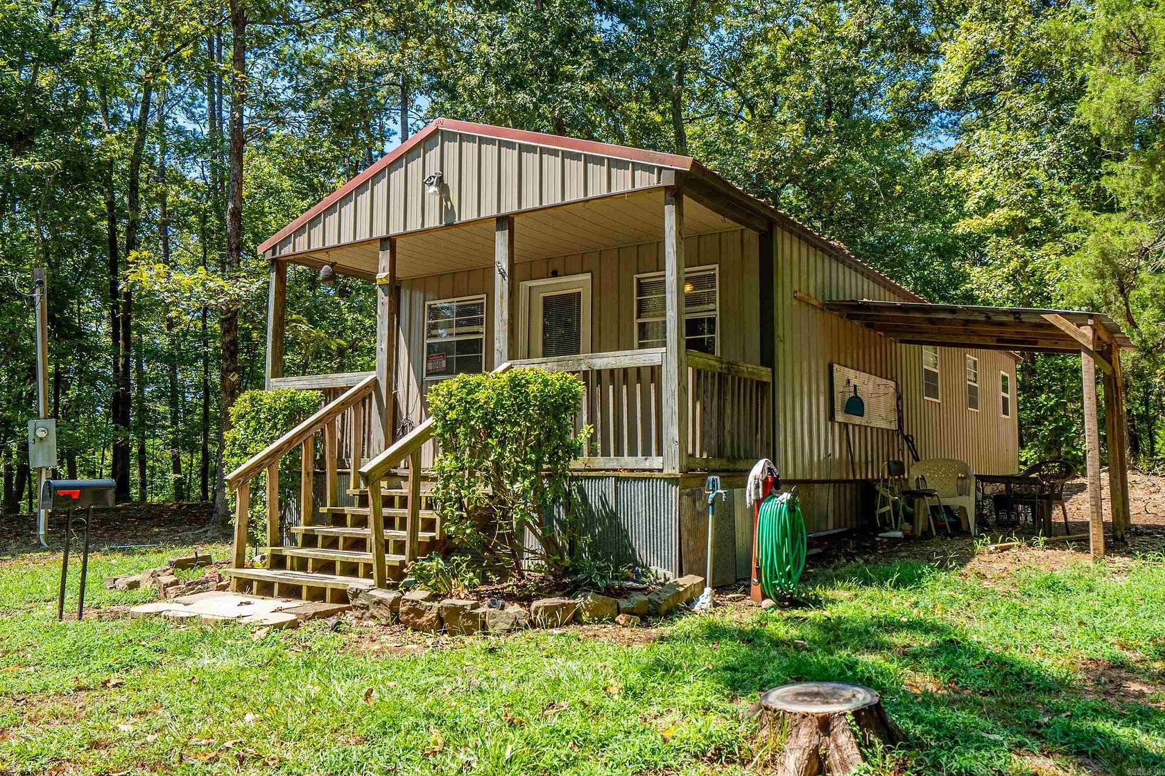 3.3 Acres of Land with Home for Sale in Hot Springs, Arkansas