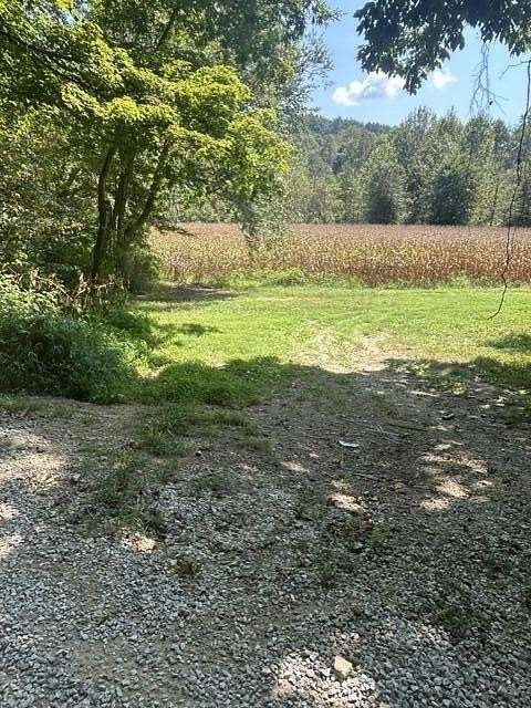 24 Acres of Land for Sale in London, Kentucky