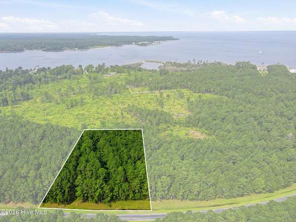 2.52 Acres of Residential Land for Sale in Beaufort Township, North Carolina