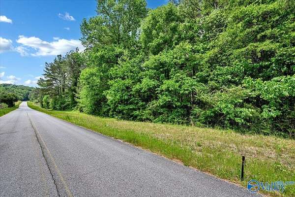 1 Acre of Residential Land for Sale in Falkville, Alabama